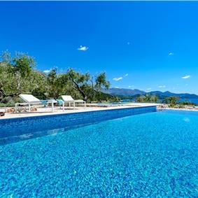 Luxury 5 Bedroom Beachfront Villa near Dubrovnik, Sleeps 11-12